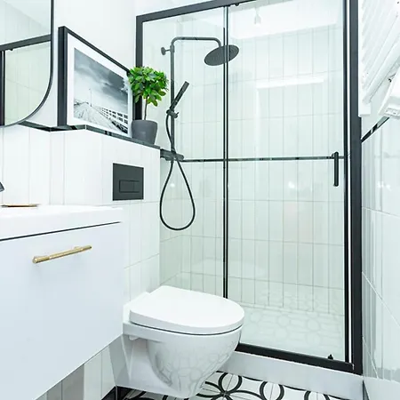 Mianowskiego 24 Red - Wifi Smart Tv W Pelni Wyposazona Kuchnia ワルシャワ