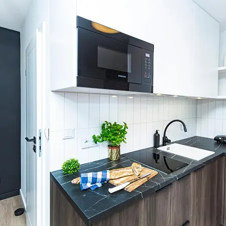 Mianowskiego 24 Red - Wifi Smart Tv W Pelni Wyposazona Kuchnia *